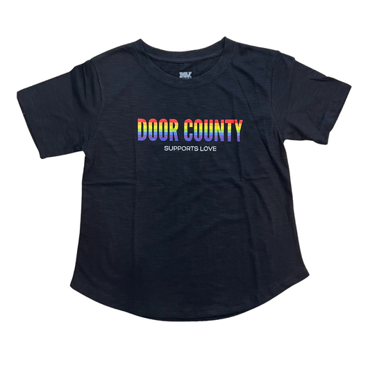 Door County Supports Love PRIDE Black Women's Tee
