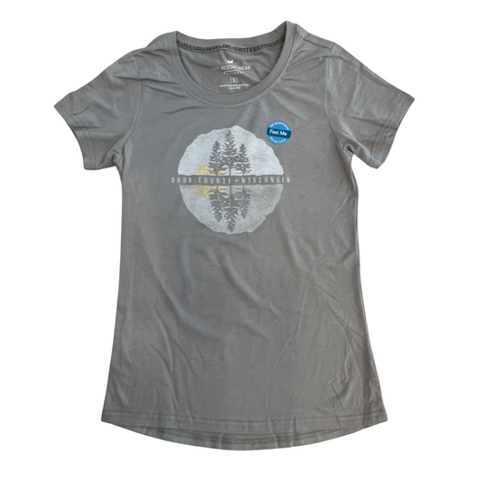 Door County Light Reflect Pines Women's Dove Peached T-shirt